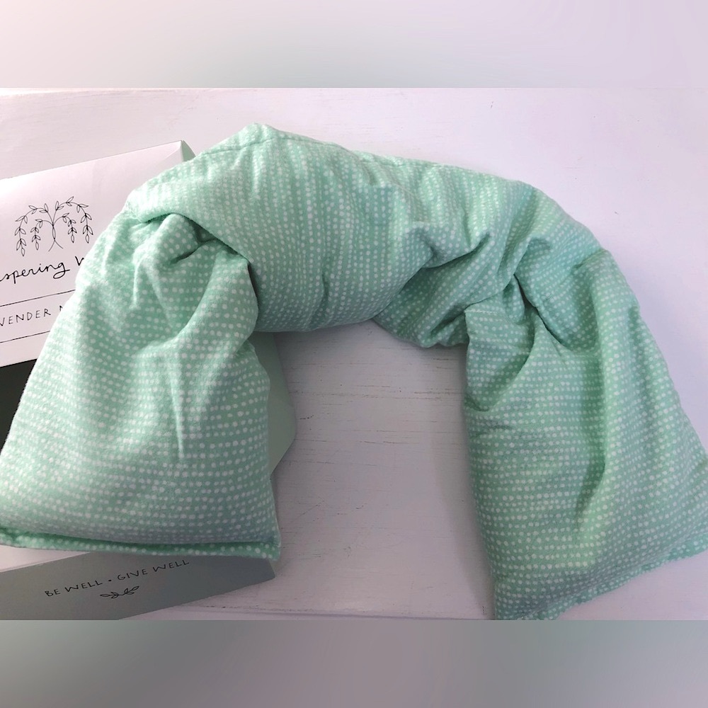 NEW Whispering Willow Lavender Neck Wrap in Box - Picture 4 of 11